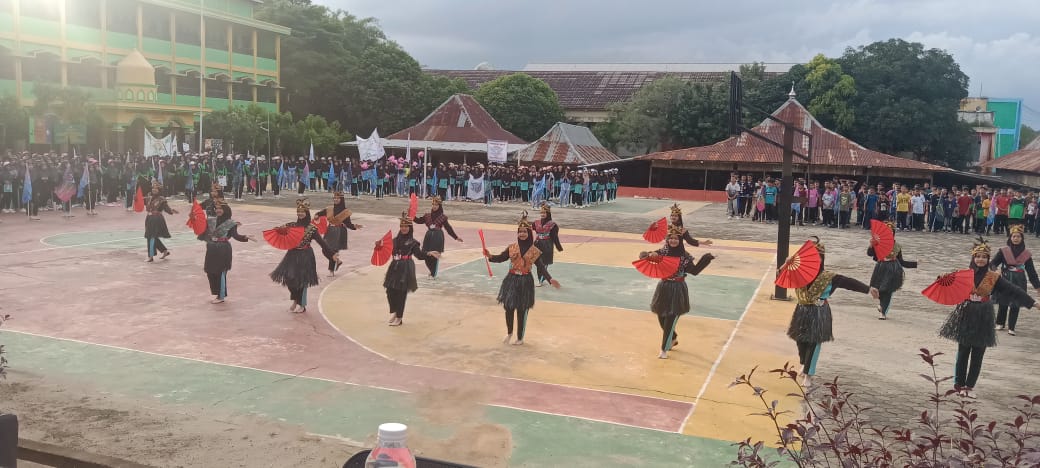 Mudir ‘Am Pondok Pesantren Al-Ittifaqiah Indralaya Buka PORSENI di Kampus D