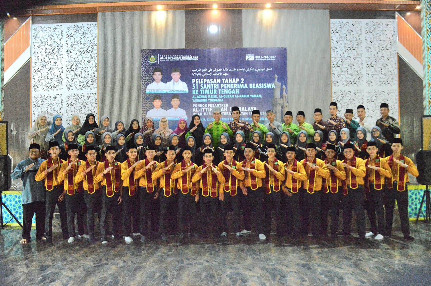 Al-Ittifaqiah Indralaya Kembali Lepas Santri ke Timur Tengah, Total 162 Orang Sepanjang 2025